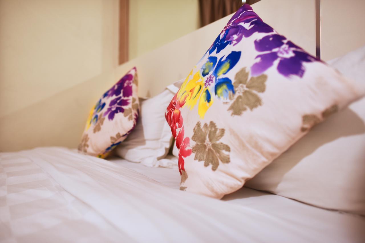 Hotel Mornington Bukit Permata Лумут Экстерьер фото