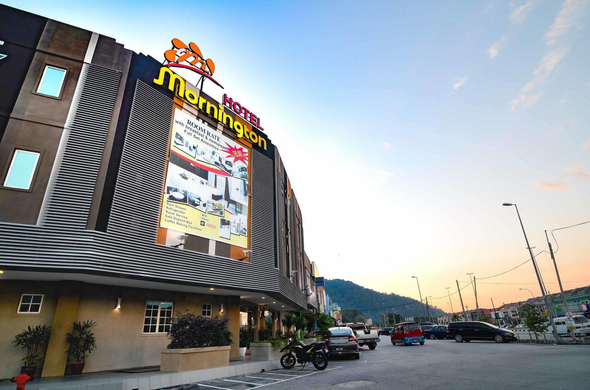 Hotel Mornington Bukit Permata Лумут Экстерьер фото